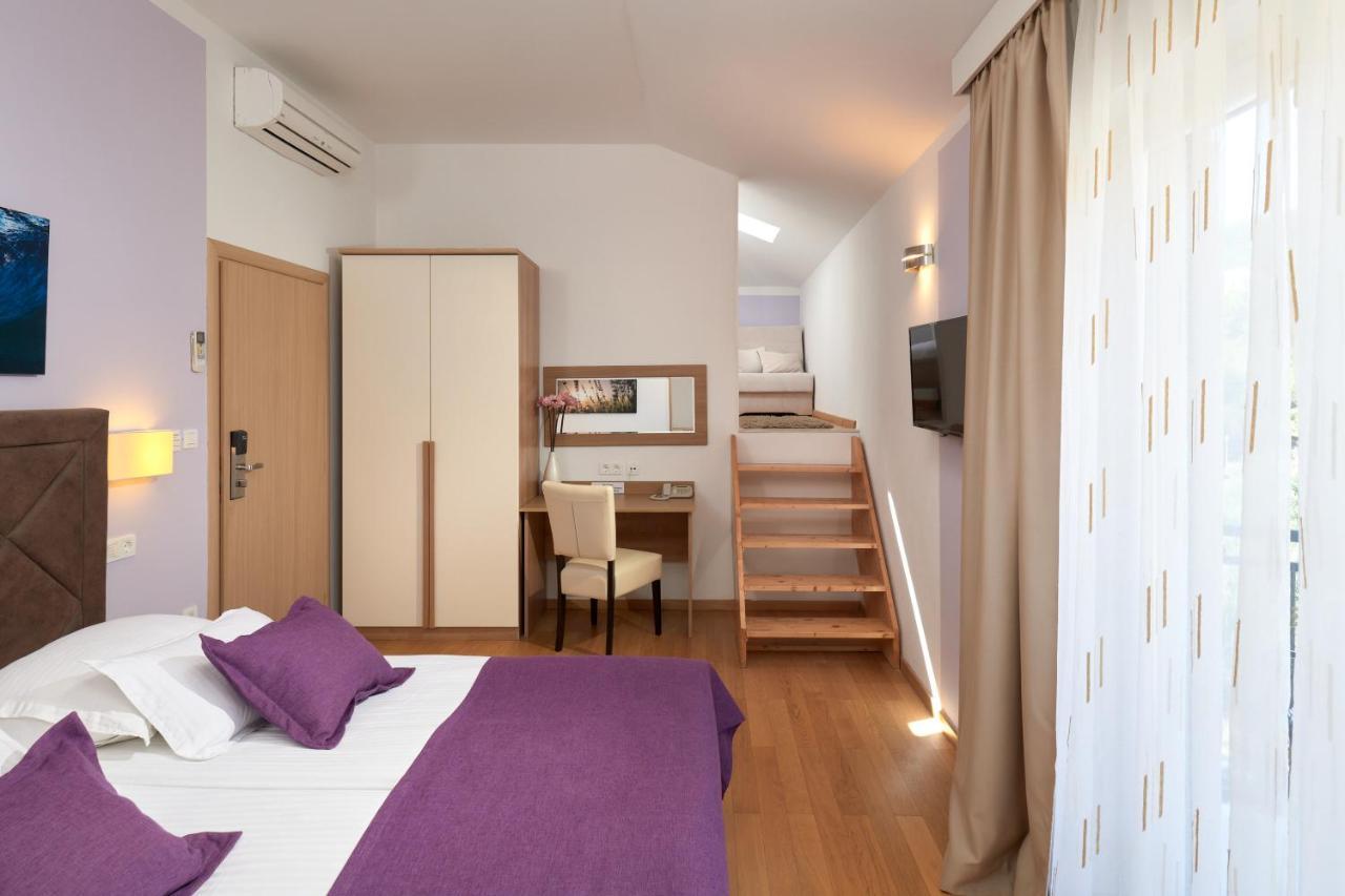 Hotel Fortuna Milna  Exterior photo