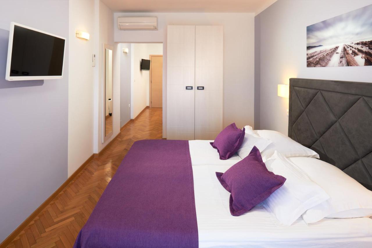 Hotel Fortuna Milna  Exterior photo